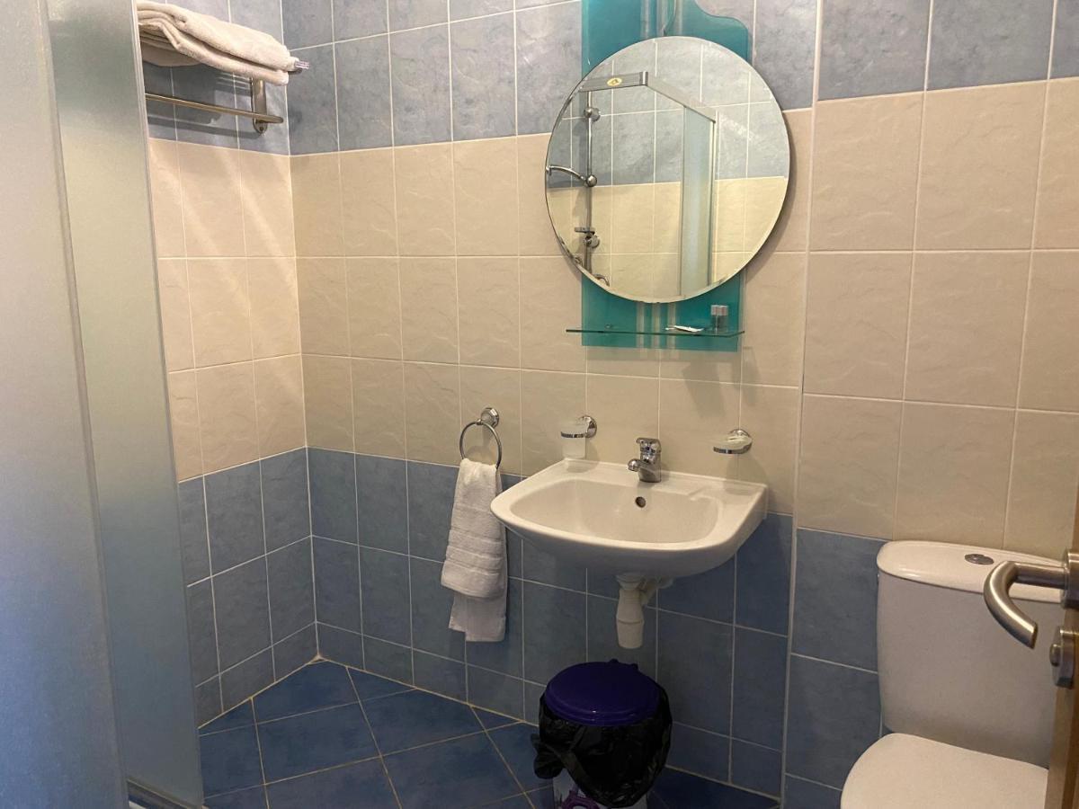 Bŭlgarevo Guest House Golden Flake 4Km From Bolata Beach מראה חיצוני תמונה