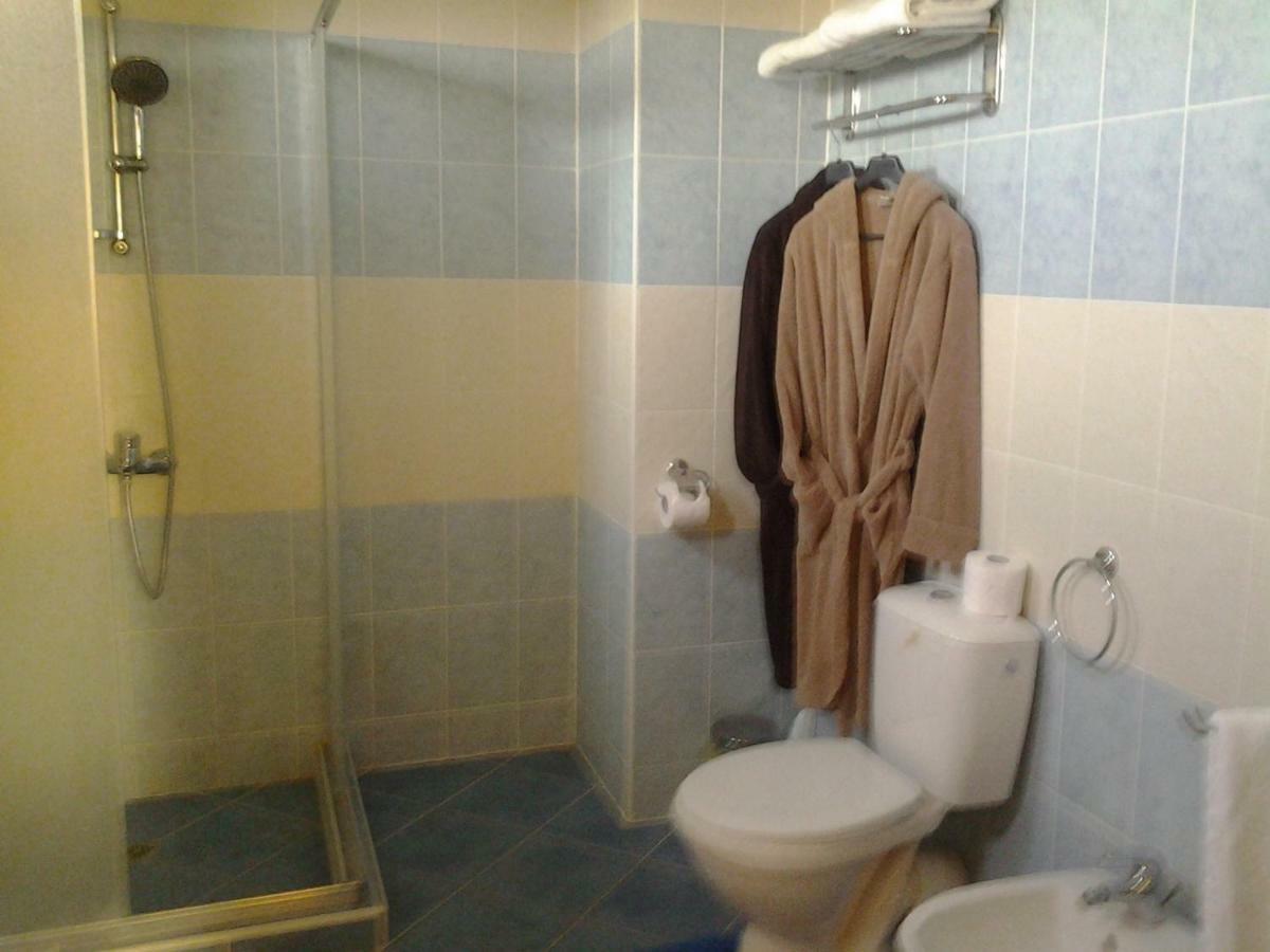 Bŭlgarevo Guest House Golden Flake 4Km From Bolata Beach מראה חיצוני תמונה